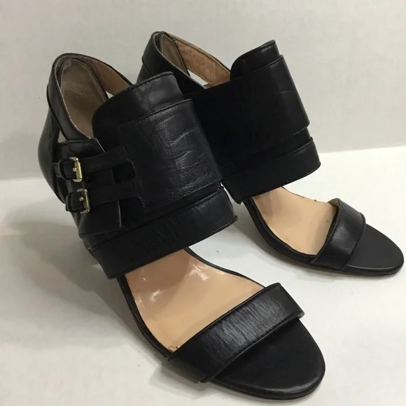 BCBGeneration Black Leather Ankle Strap Heel/Pump - Picture 4 of 14
